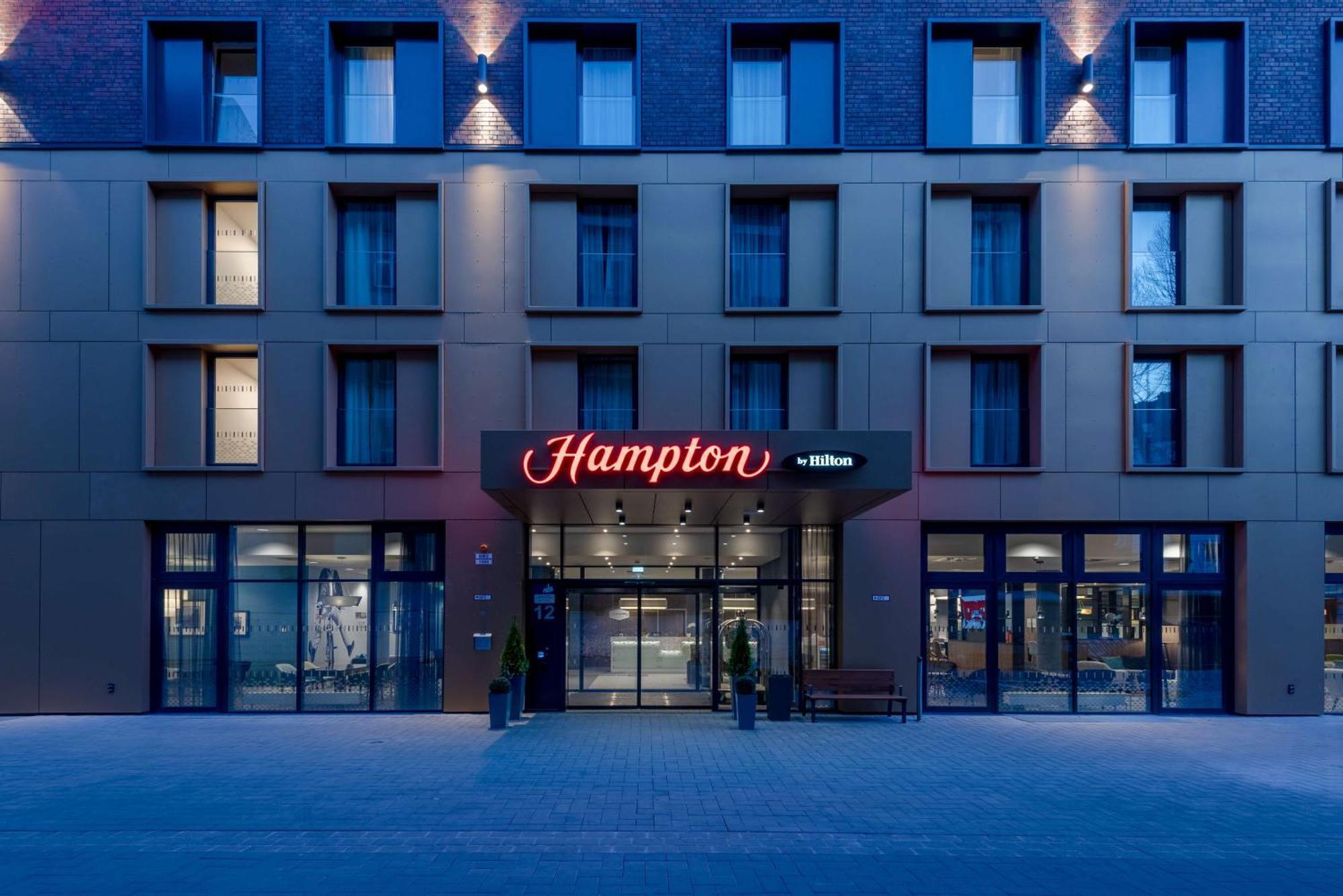 Hampton By Hilton Dusseldorf City Centre מראה חיצוני תמונה